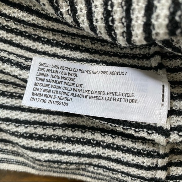 A New Day NWT Black and White Striped Lined M Collared Sweater Dress - Picture 5 of 7